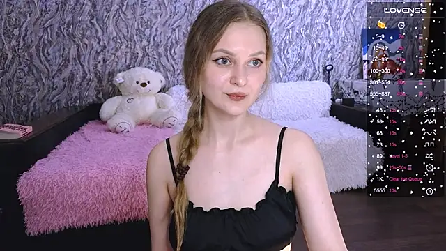 Snapshot of Chloe_muar chatting on 20, 3, 2026 Chloe muar online show from 20, 3, 2026