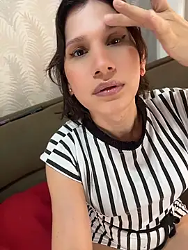 Snapshot of milablossom01 chatting on 20, 7, 2026 milablossom01 online show from 20, 7, 2026