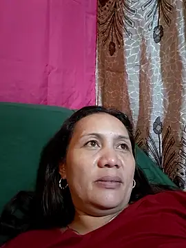 Snapshot of prettymomma24xx chatting on 12, 1, 2026 prettymomma24xx online show from 12, 1, 2026