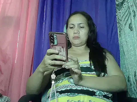 prettymomma24xx online show from 2, 7, 2026