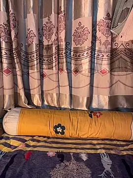 Bong lovelyy online show from 12, 1, 2026