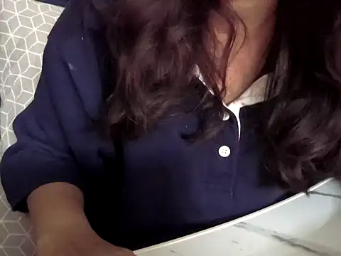 Snapshot of Dilruba_69 chatting on 1, 6, 2026 Dilruba 69 online show from 1, 6, 2026