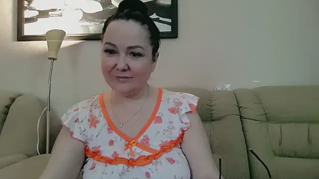 infinity loveliness online show from 10, 4, 2026