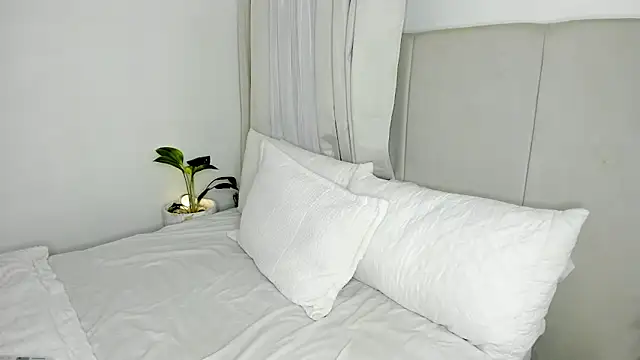 Snapshot of Soler_magnet chatting on 10, 4, 2026 Soler magnet online show from 10, 4, 2026