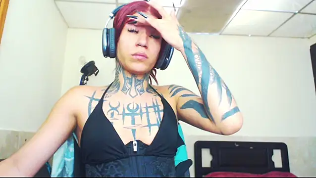 Snapshot of jazmin_wolf chatting on 23, 4, 2026 jazmin wolf online show from 23, 4, 2026