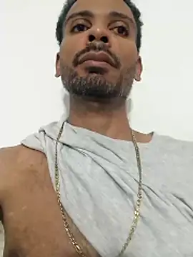 Snapshot of moreno_alpha_br chatting on 5, 1, 2026 moreno alpha br online show from 5, 1, 2026