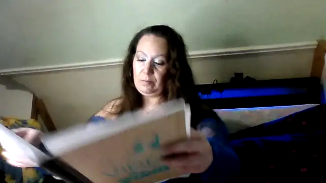 Snapshot of DallaStone chatting on 12, 10, 2025 DallaStone online show from 12, 10, 2025