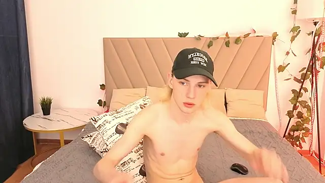 Snapshot of lucidangelok1 chatting on 27, 5, 2026 lucidangelok1 online show from 27, 5, 2026