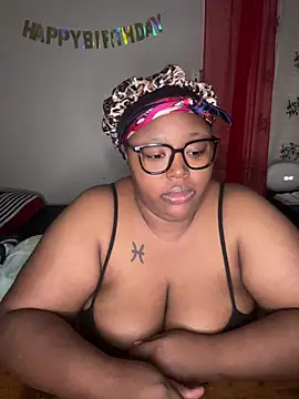 Chocolatebunnyxx96 online show from 23, 2, 2026