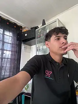 Snapshot of MaxStar26 chatting on 17, 1, 2026 MaxStar26 online show from 17, 1, 2026