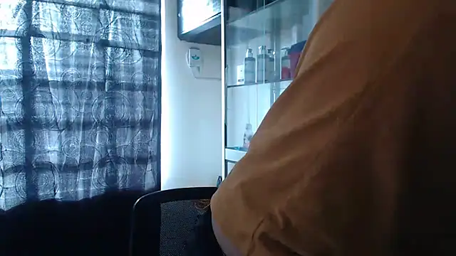 Snapshot of MaxStar26 chatting on 8, 2, 2026 MaxStar26 online show from 8, 2, 2026