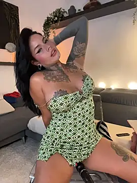 Snapshot of ReynaTatty chatting on 19, 7, 2026 ReynaTatty online show from 19, 7, 2026