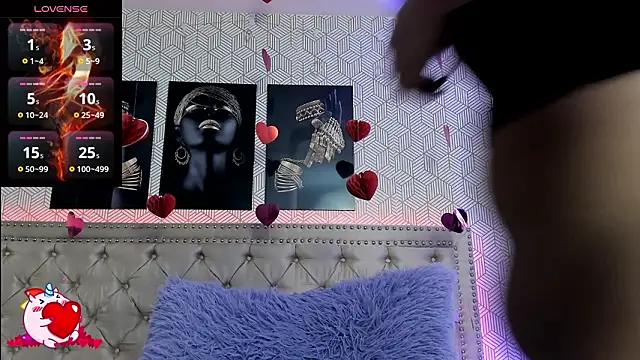 MeganRosseX online show from 17, 2, 2026