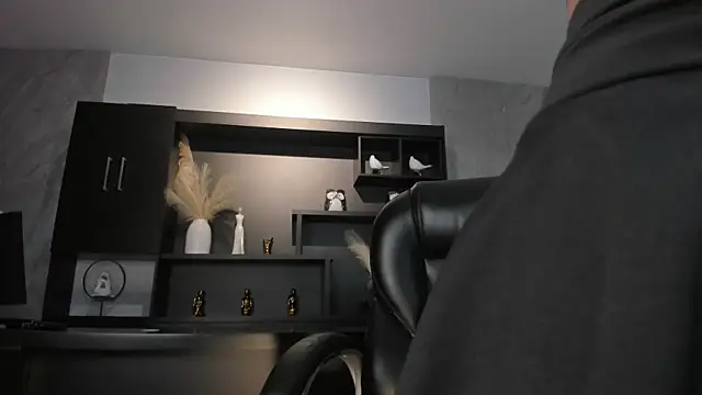 KayraLanne online show from 7, 4, 2026