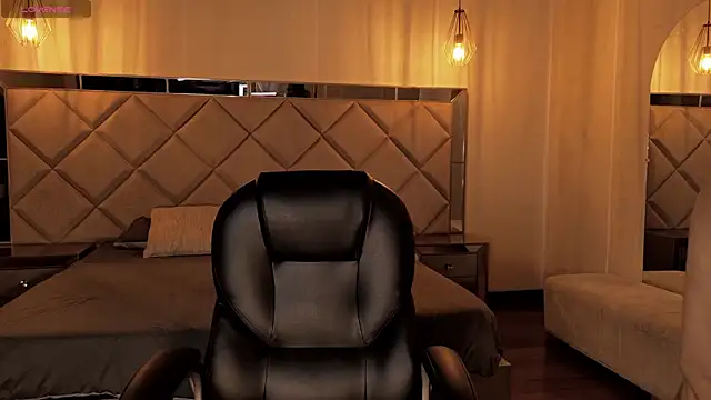 KayraLanne online show from 29, 5, 2026