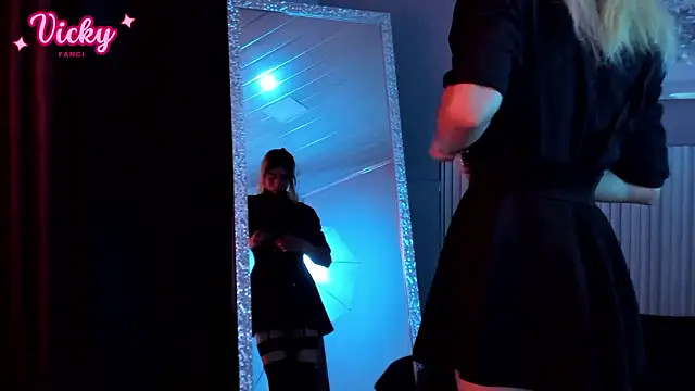 vicky fant4sy online show from 2, 2, 2026