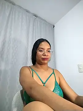 KATALINA SANTANA  online show from 9, 4, 2026