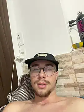 Thalesteixeira online show from 15, 6, 2026