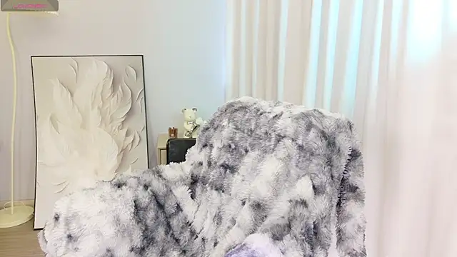 Miaomiao Baby520 online show from 18, 4, 2026