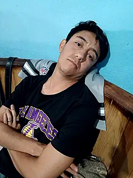 Hxzelmxnix online show from 6, 1, 2026