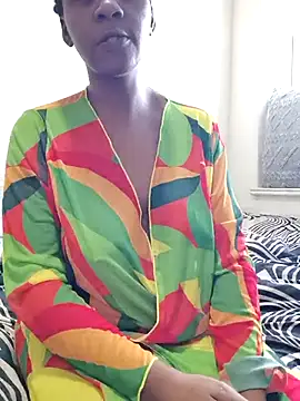 Snapshot of princess-boobz chatting on 19, 2, 2026 princess-boobz online show from 19, 2, 2026