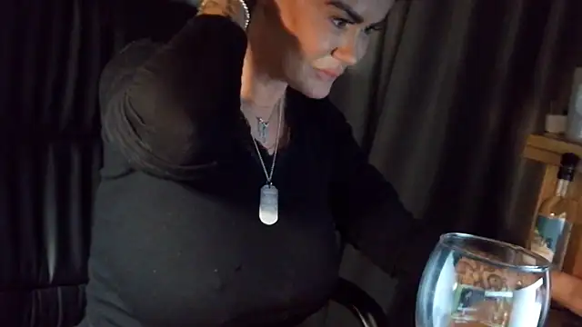 Snapshot of ScottishIvy chatting on 11, 2, 2026 ScottishIvy online show from 11, 2, 2026