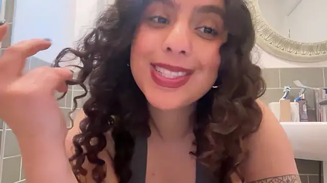 Snapshot of fayfay21@xh chatting on 12, 2, 2026 fayfay21xh online show from 12, 2, 2026