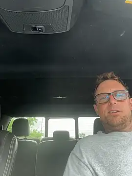 Snapshot of WIDBIGWHITECOCK chatting on 7, 6, 2026 WIDBIGWHITECOCK online show from 7, 6, 2026