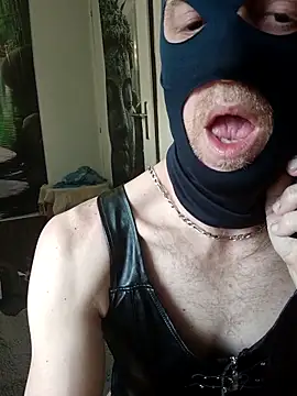 chrisopen07 online show from 20, 3, 2026