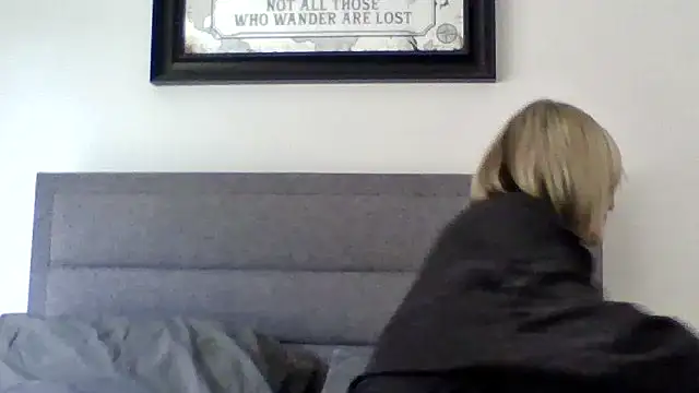 Milfshake227 online show from 10, 3, 2026