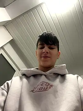 Snapshot of ravenryx chatting on 19, 1, 2026 ravenryx online show from 19, 1, 2026