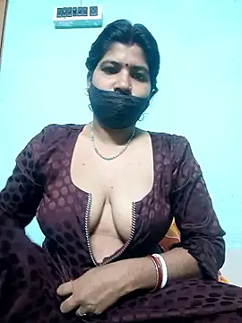 Monisha9876 online show from 18, 1, 2026