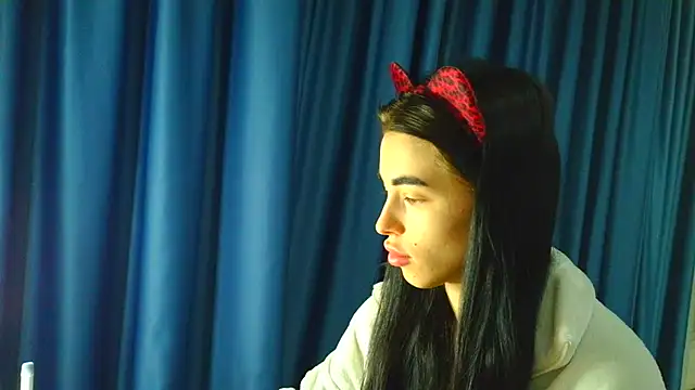 Vlada Elfie online show from 26, 3, 2026