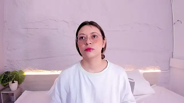 lanna 18  online show from 14, 3, 2026