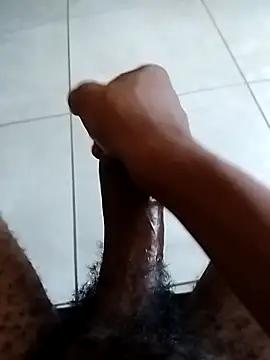 Snapshot of SkinnyDick26 chatting on 19, 2, 2026 SkinnyDick26 online show from 19, 2, 2026