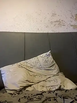 somesaybabyL online show from 18, 4, 2026