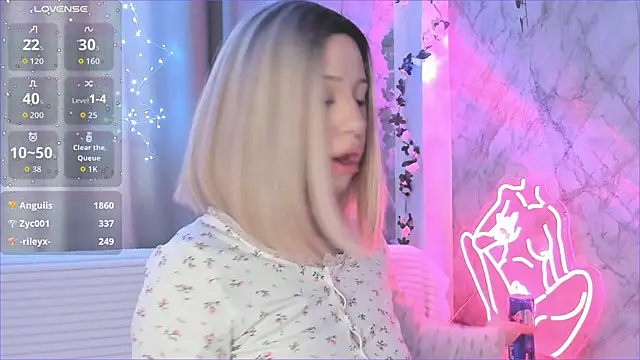 Necucubi02 online show from 19, 1, 2026