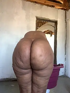Snapshot of Xsexysnow33s chatting on 9, 7, 2026 Xsexysnow33s online show from 9, 7, 2026