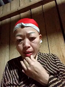 Agnes-baby online show from 14, 2, 2026