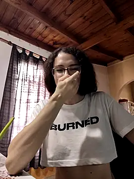 Nanucurlyxx online show from 1, 4, 2026