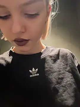 AshleyMur online show from 3, 2, 2026