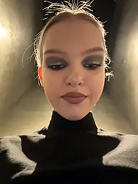 AshleyMur online show from 4, 2, 2026