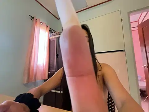 Mira Janee online show from 13, 2, 2026