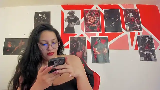 Snapshot of abril_onnel chatting on 15, 7, 2026 abril onnel online show from 15, 7, 2026