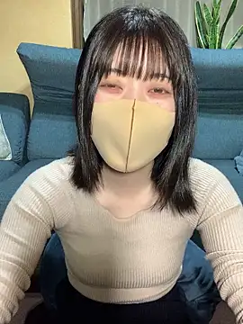 Snapshot of minami_room chatting on 6, 4, 2026 minami room online show from 6, 4, 2026