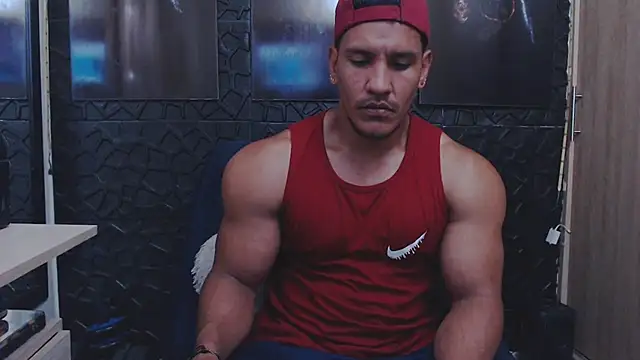 Snapshot of viktor_herrera chatting on 28, 4, 2026 viktor herrera online show from 28, 4, 2026