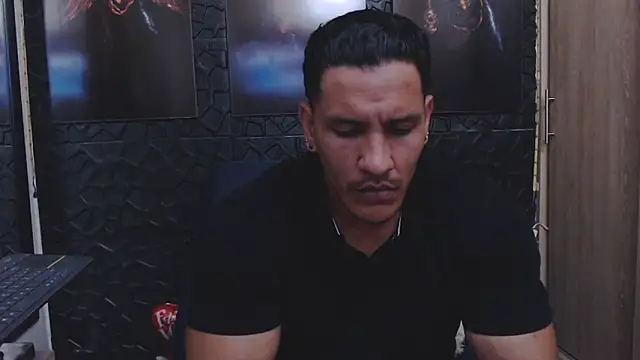 Snapshot of viktor_herrera chatting on 10, 5, 2026 viktor herrera online show from 10, 5, 2026