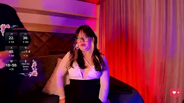 Snapshot of CalmaCaos chatting on 25, 2, 2026 CalmaCaos online show from 25, 2, 2026