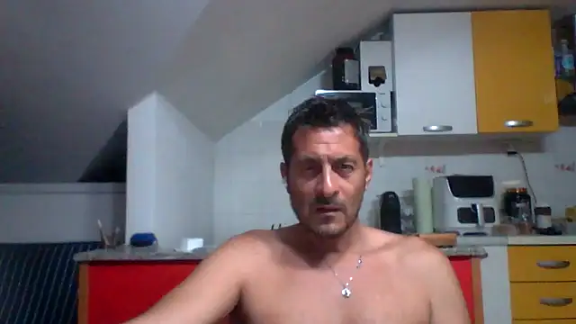 Snapshot of colosone chatting on 25, 6, 2026 colosone online show from 25, 6, 2026