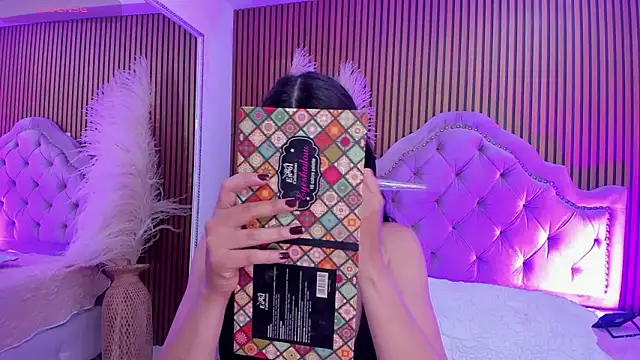 Violett hott  online show from 19, 1, 2026